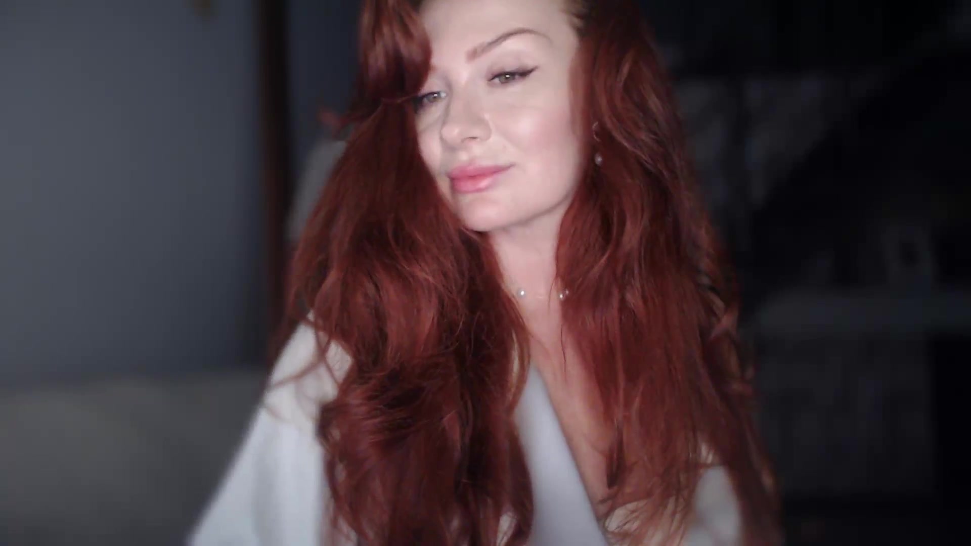 Gallery image thumbnail from Unhappy_one's myfreecams stream on, 10/30/2025, 16:09 image 10 of 20