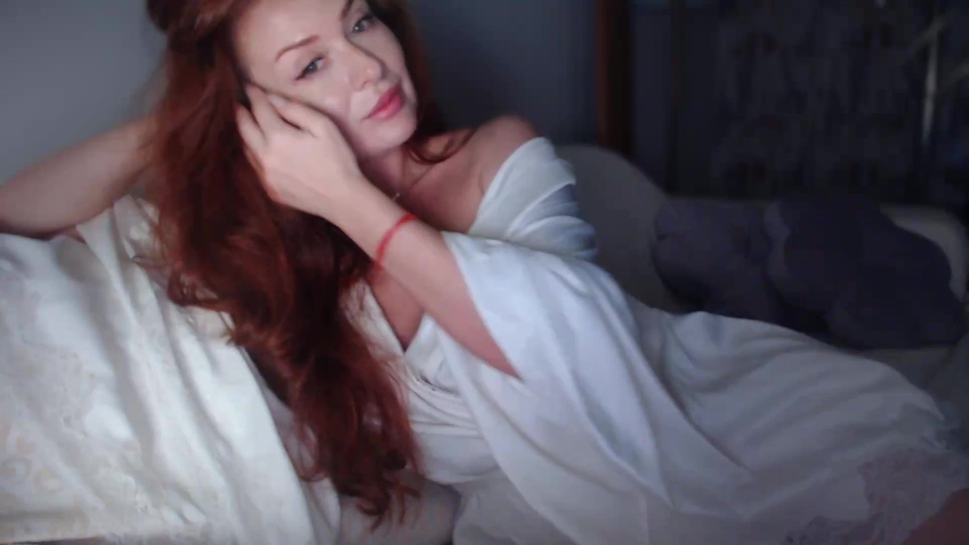 Gallery image thumbnail from Unhappy_one's myfreecams stream on, 10/30/2025, 16:09 image 7 of 20