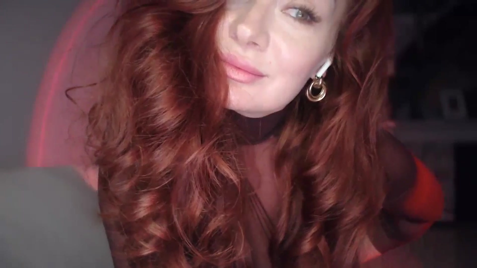 Gallery image thumbnail from Unhappy_one's myfreecams stream on, 11/13/2025, 16:48 image 15 of 20