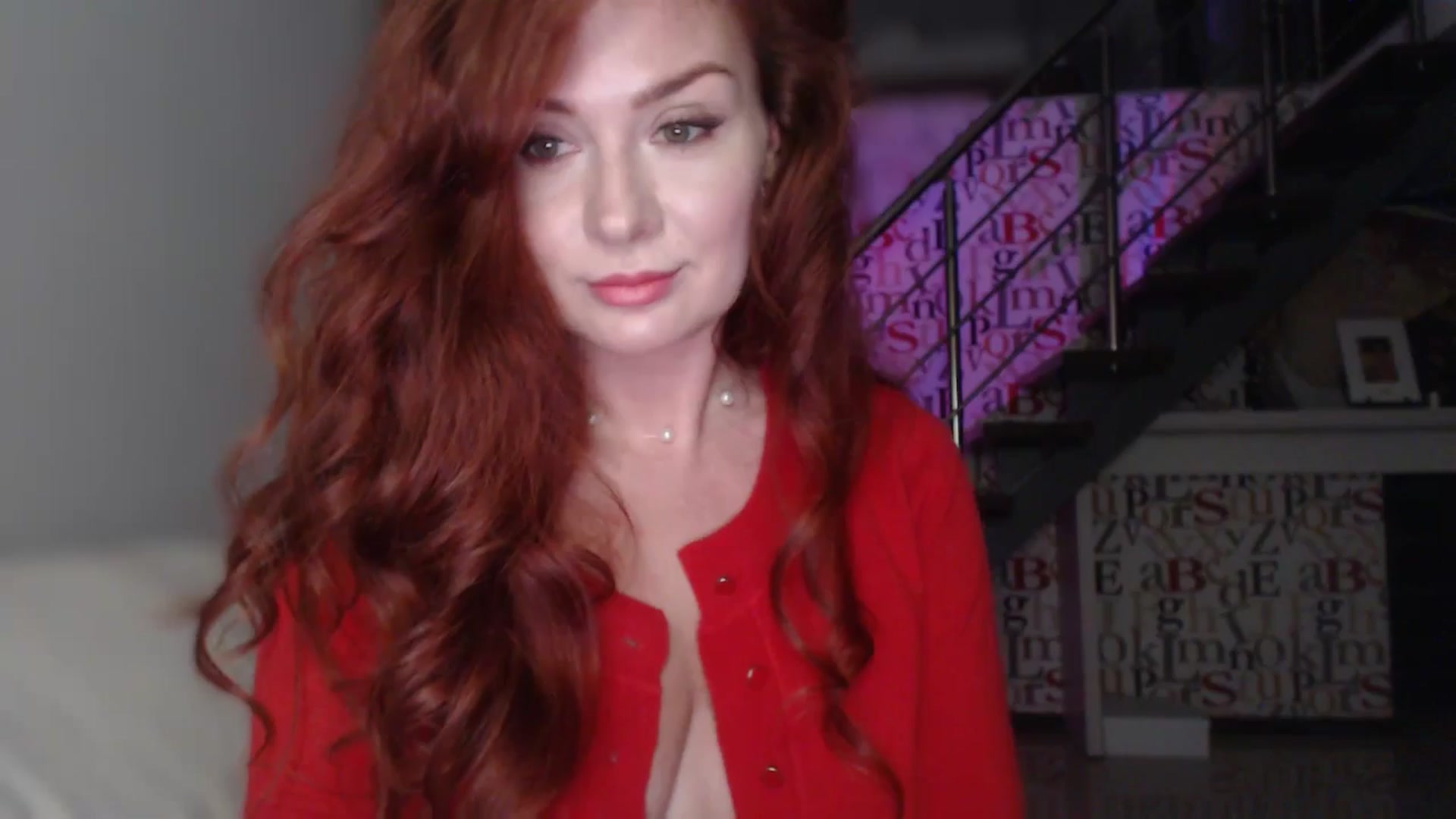 Gallery image thumbnail from Unhappy_one's myfreecams stream on, 11/17/2025, 16:55 image 17 of 20