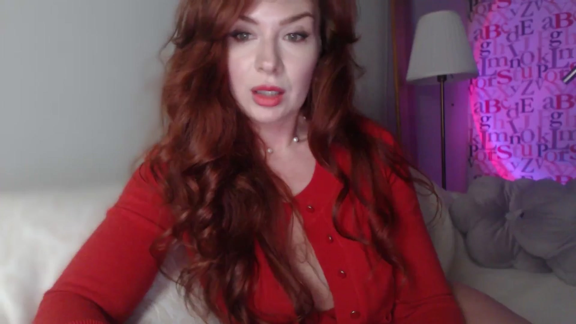 Gallery image thumbnail from Unhappy_one's myfreecams stream on, 11/17/2025, 16:55 image 20 of 20
