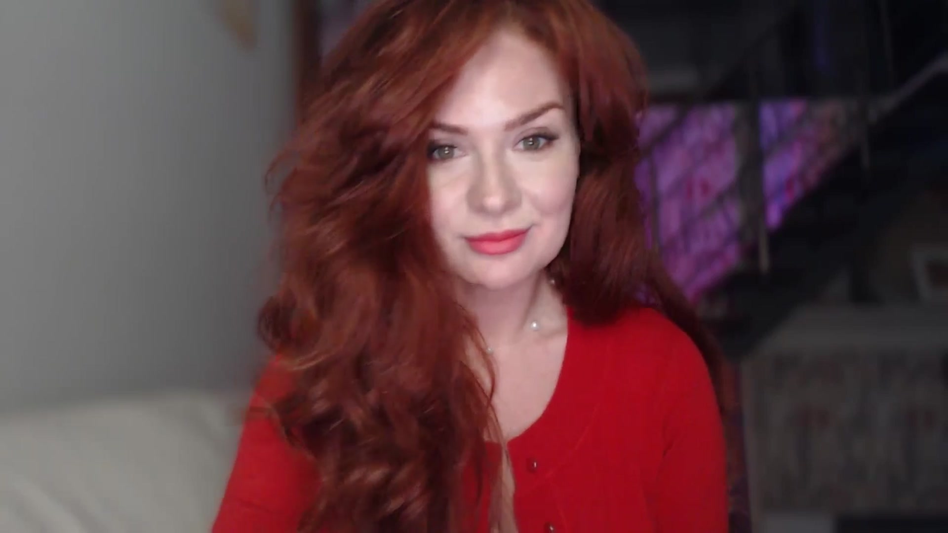 Gallery image thumbnail from Unhappy_one's myfreecams stream on, 11/17/2025, 17:29 image 14 of 20
