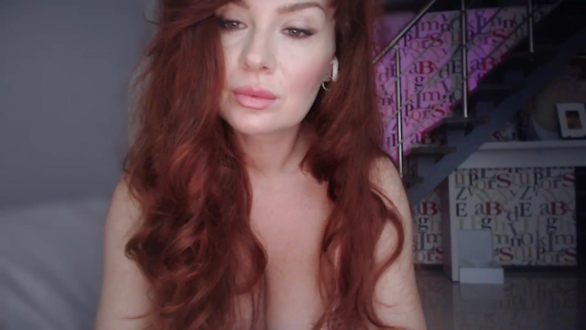 Gallery image thumbnail from Unhappy_one's myfreecams stream on, 11/20/2025, 14:28 image 7 of 20