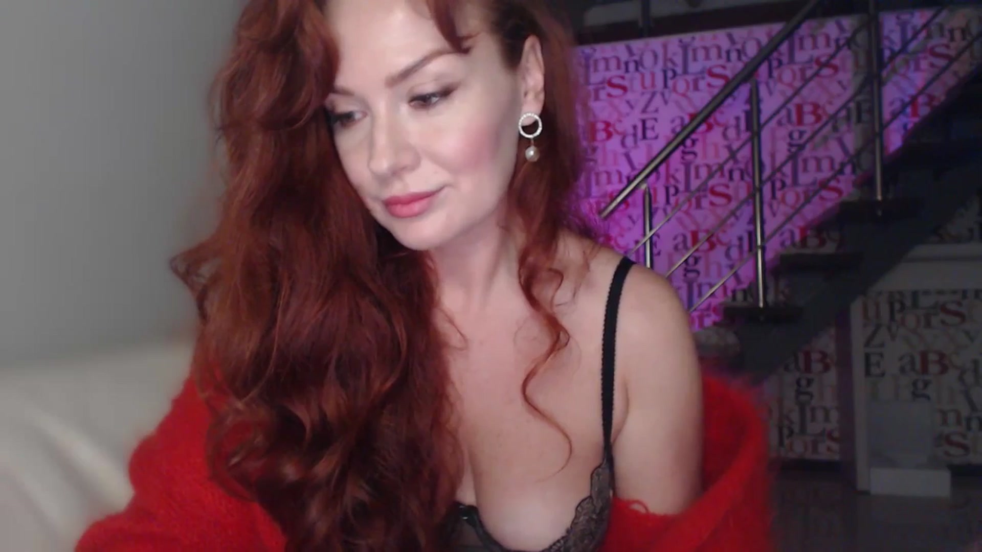 Gallery image thumbnail from Unhappy_one's myfreecams stream on, 11/20/2025, 16:22 image 16 of 20