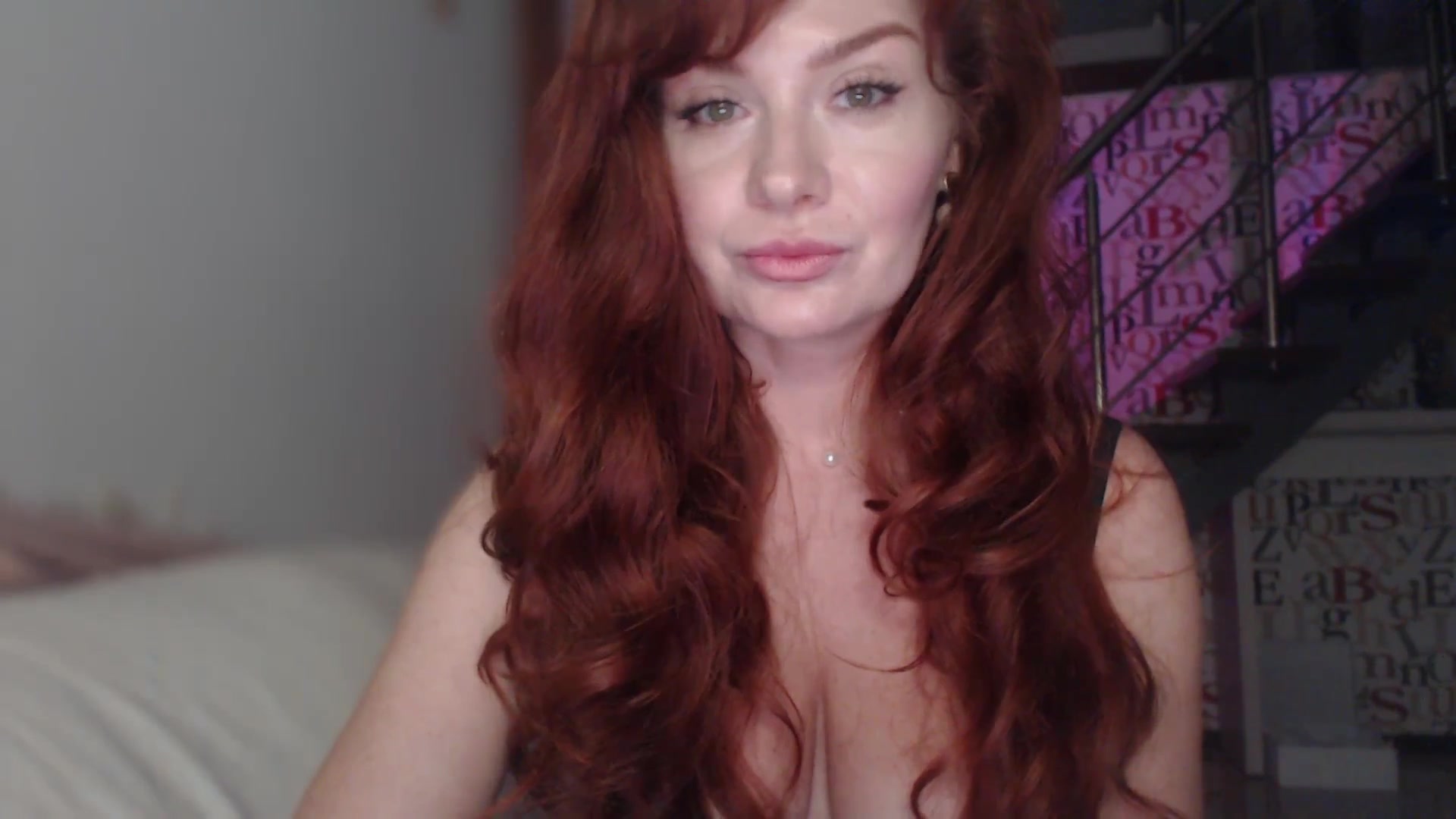 Gallery image thumbnail from Unhappy_one's myfreecams stream on, 11/21/2025, 16:47 image 18 of 20