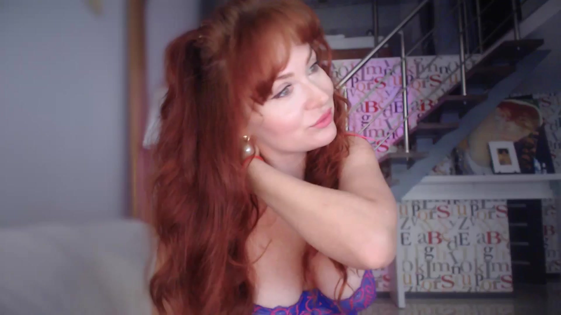 Gallery image thumbnail from Unhappy_one's myfreecams stream on, 11/25/2025, 13:52 image 12 of 20