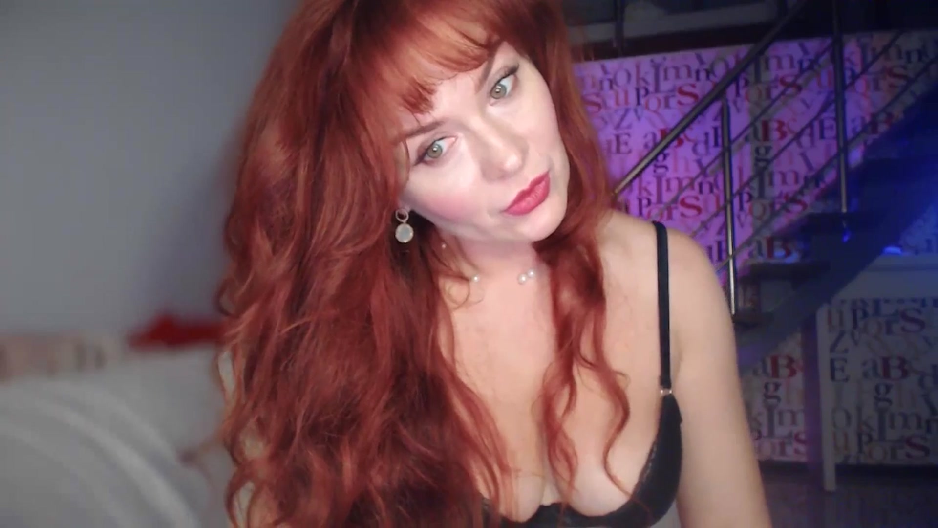 Gallery image thumbnail from Unhappy_one's myfreecams stream on, 12/07/2025, 16:12 image 6 of 20