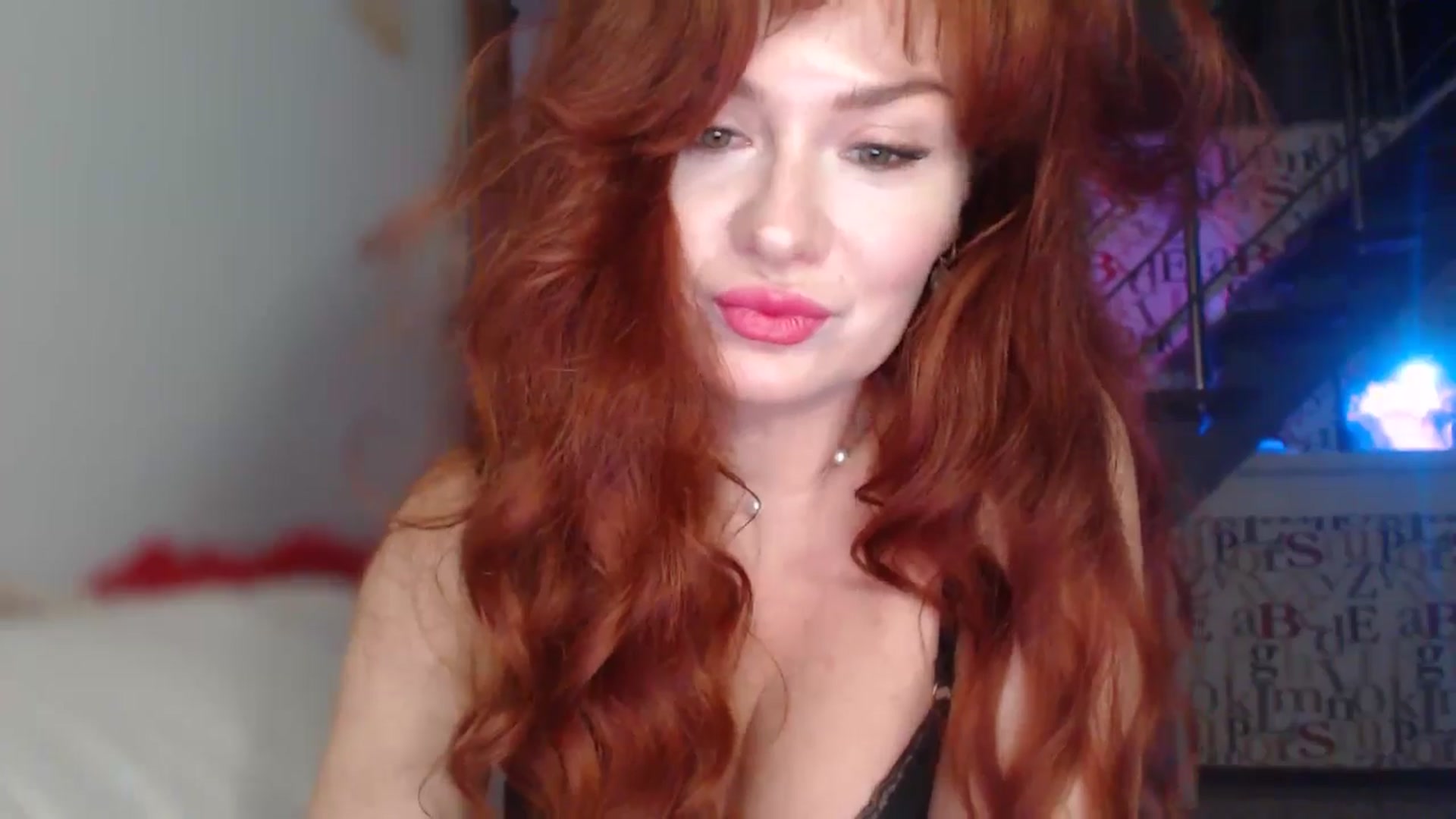 Gallery image thumbnail from Unhappy_one's myfreecams stream on, 12/07/2025, 16:51 image 6 of 20