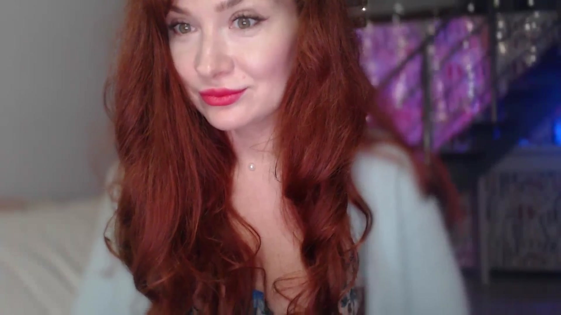 Gallery image thumbnail from Unhappy_one's myfreecams stream on, 12/08/2025, 16:26 image 9 of 20