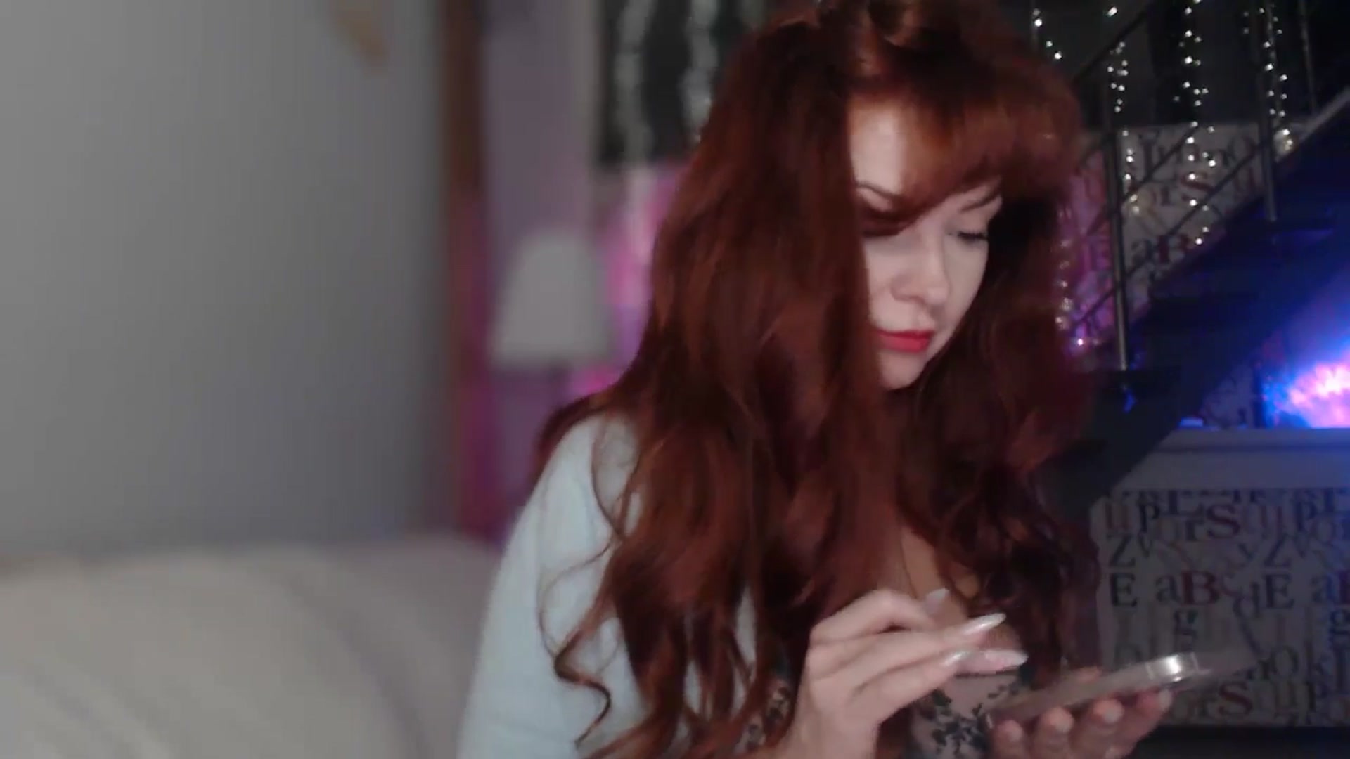 Gallery image thumbnail from Unhappy_one's myfreecams stream on, 12/08/2025, 16:26 image 10 of 20