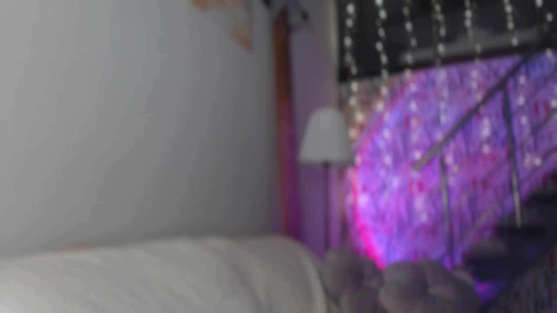 Gallery image thumbnail from Unhappy_one's myfreecams stream on, 12/14/2025, 17:15 image 9 of 20
