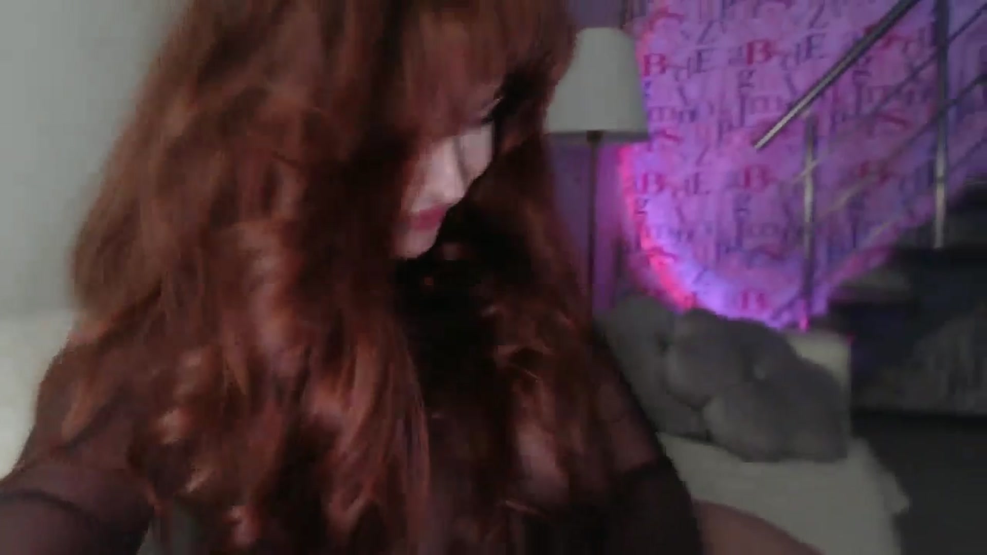 Gallery image thumbnail from Unhappy_one's myfreecams stream on, 12/19/2025, 16:23 image 9 of 20