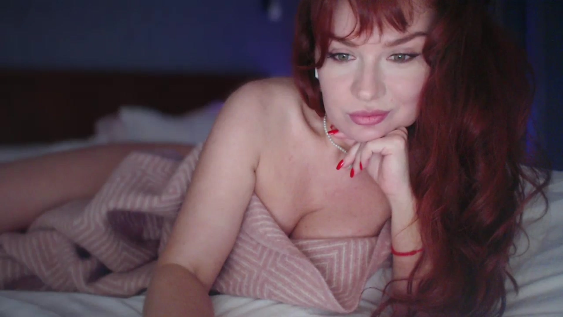 Gallery image thumbnail from Unhappy_one's myfreecams stream on, 01/29/2026, 16:27 image 5 of 20