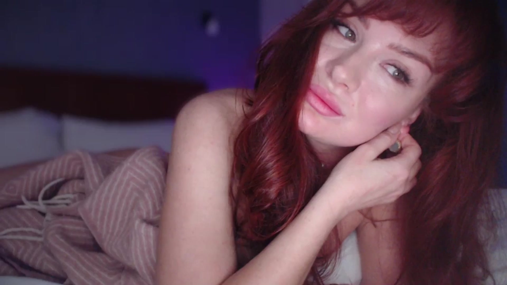Gallery image thumbnail from Unhappy_one's myfreecams stream on, 02/16/2026, 16:51 image 15 of 20