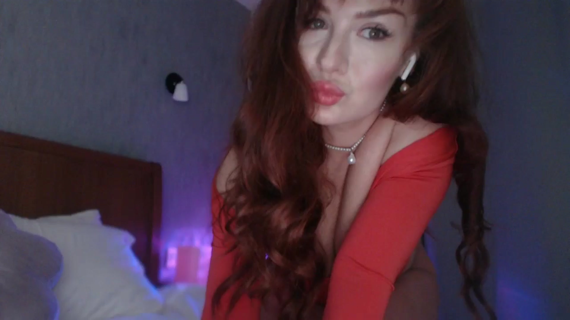 Gallery image thumbnail from Unhappy_one's myfreecams stream on, 02/27/2026, 17:13 image 1 of 20