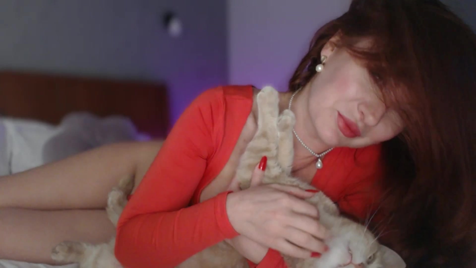 Gallery image thumbnail from Unhappy_one's myfreecams stream on, 02/27/2026, 17:13 image 18 of 20