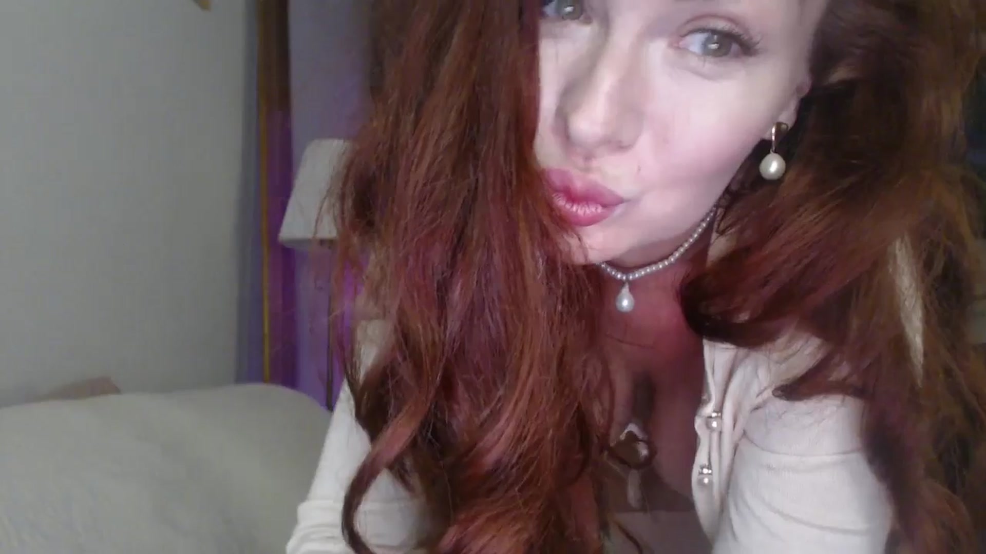Gallery image thumbnail from Unhappy_one's myfreecams stream on, 03/01/2026, 17:57 image 8 of 20