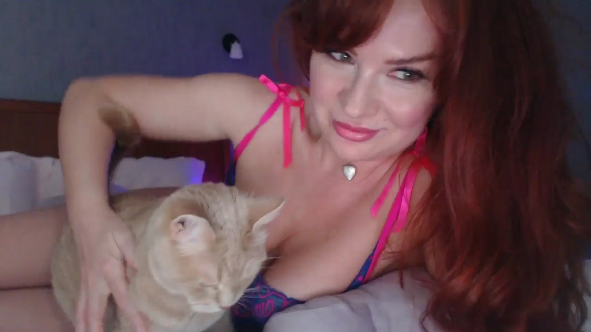 Gallery image thumbnail from Unhappy_one's myfreecams stream on, 03/08/2026, 17:53 image 18 of 20