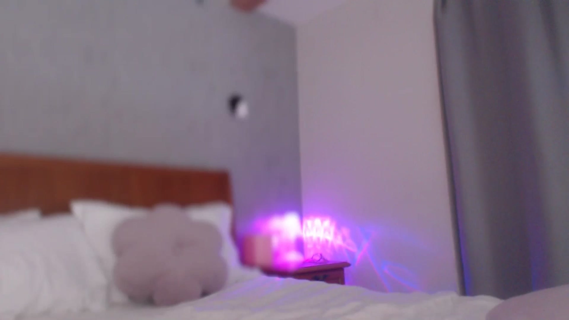 Gallery image thumbnail from Unhappy_one's myfreecams stream on, 04/28/2026, 16:56 image 2 of 20