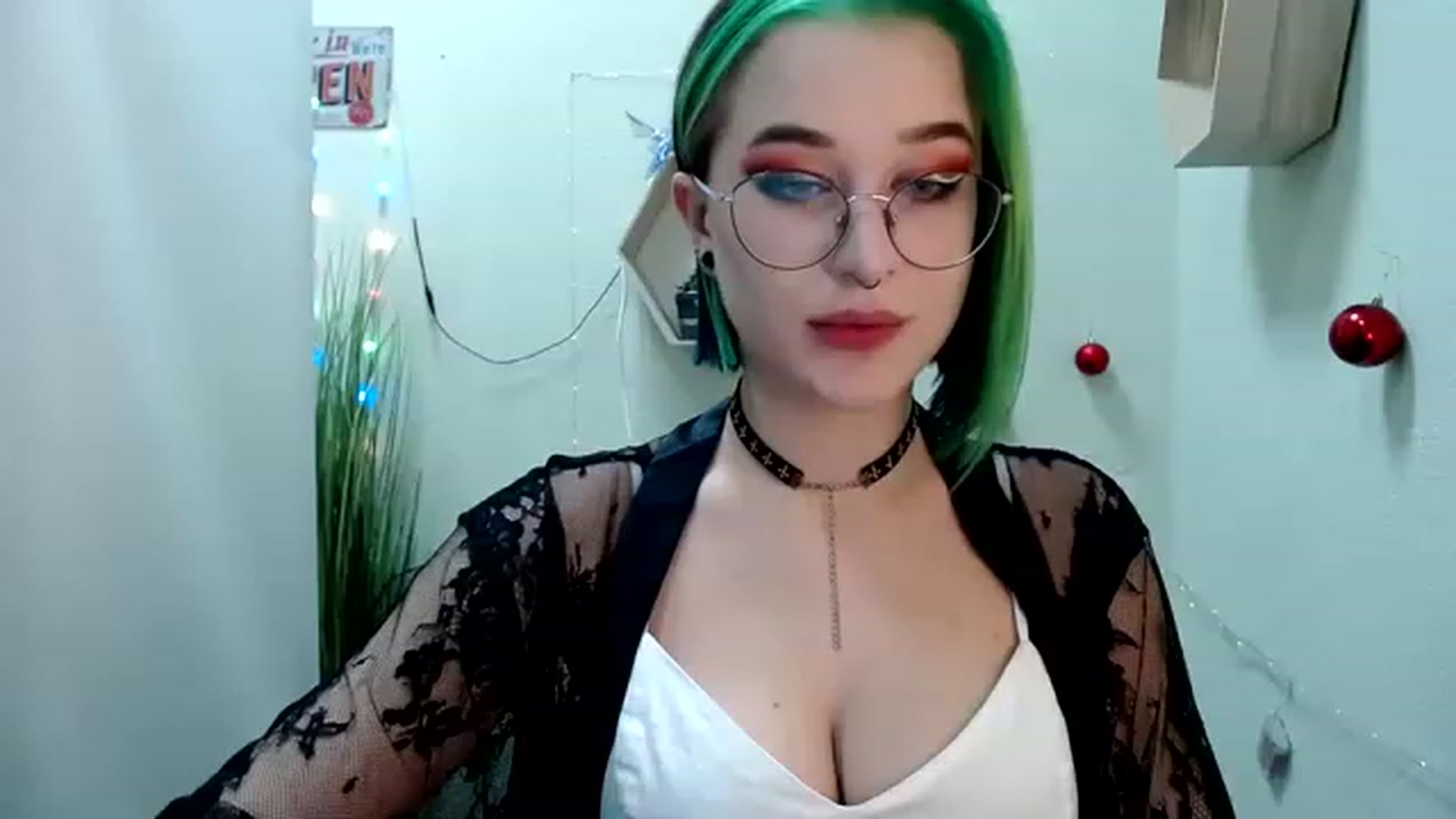 Gallery image thumbnail from Unholy_X's myfreecams stream on, 12/30/2022, 14:13 image 1 of 20