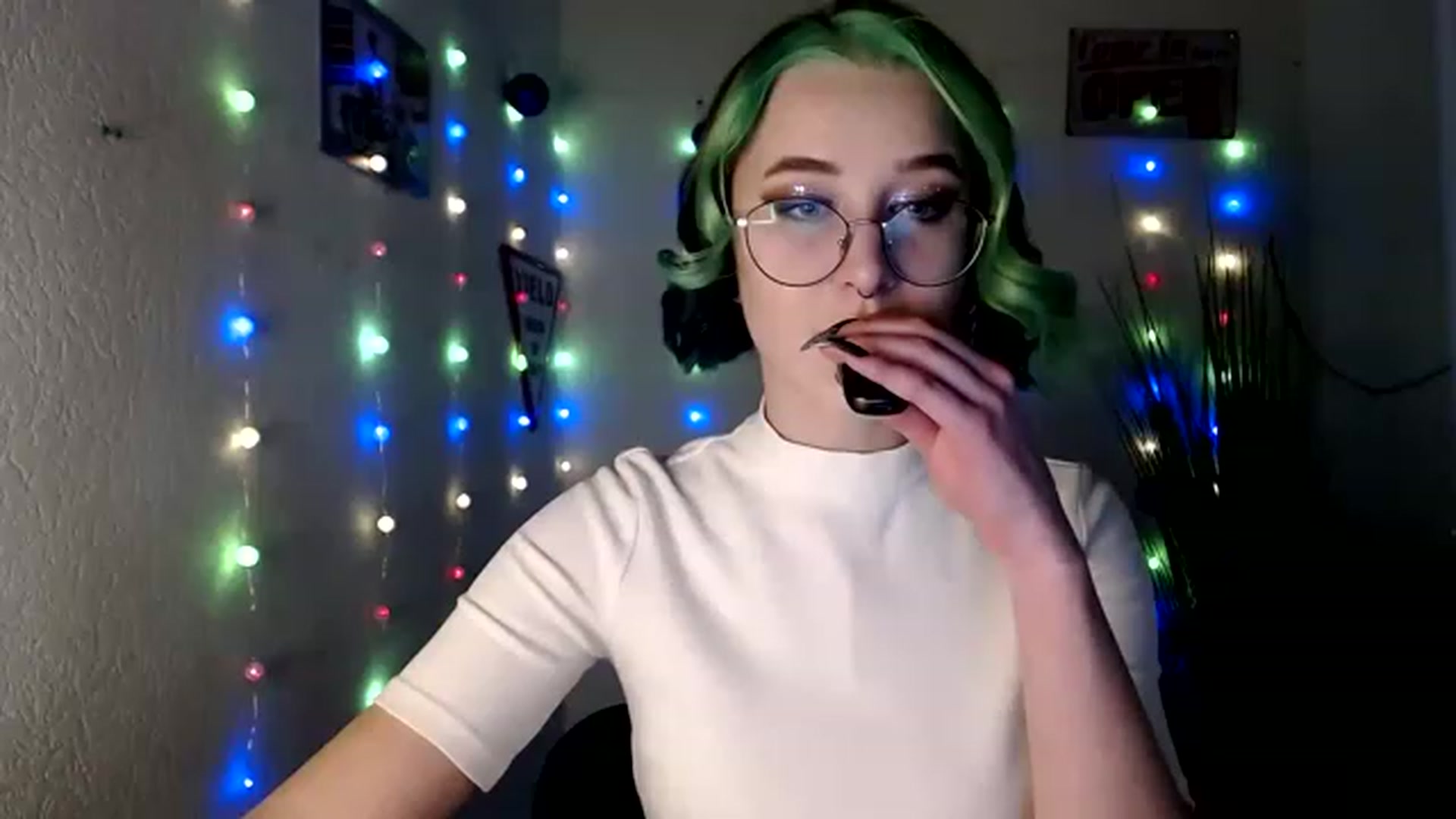 Gallery image thumbnail from Unholy_X's myfreecams stream on, 12/31/2022, 13:14 image 15 of 20
