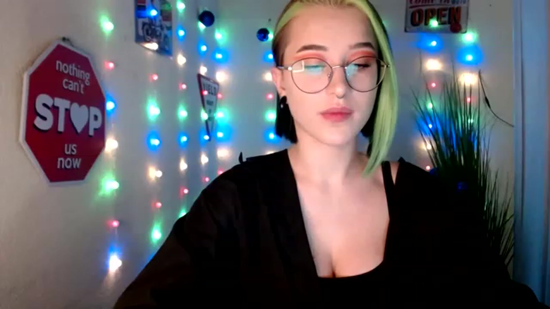 Gallery image thumbnail from Unholy_X's myfreecams stream on, 01/13/2023, 18:12 image 1 of 20