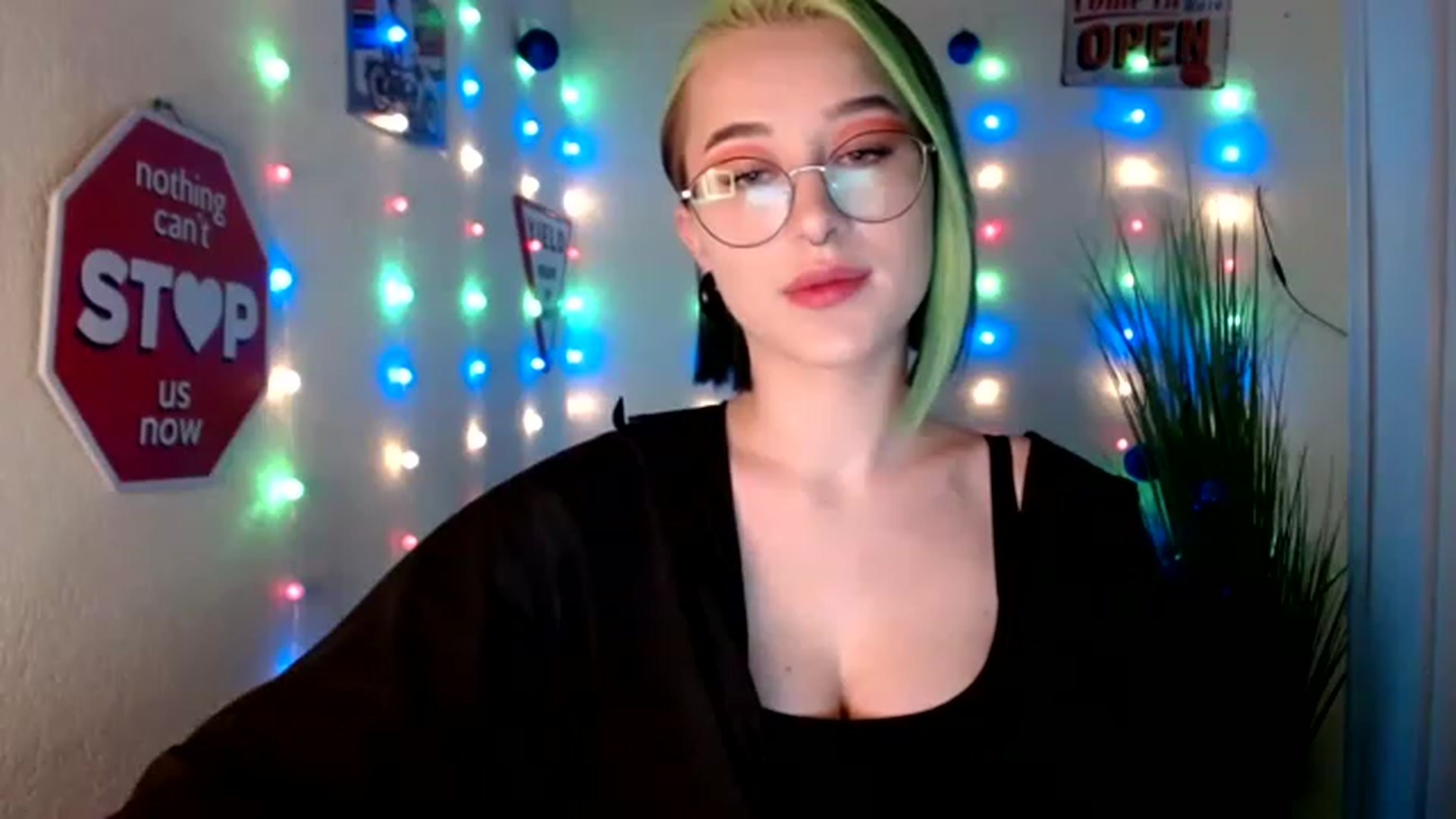 Gallery image thumbnail from Unholy_X's myfreecams stream on, 01/13/2023, 18:12 image 10 of 20