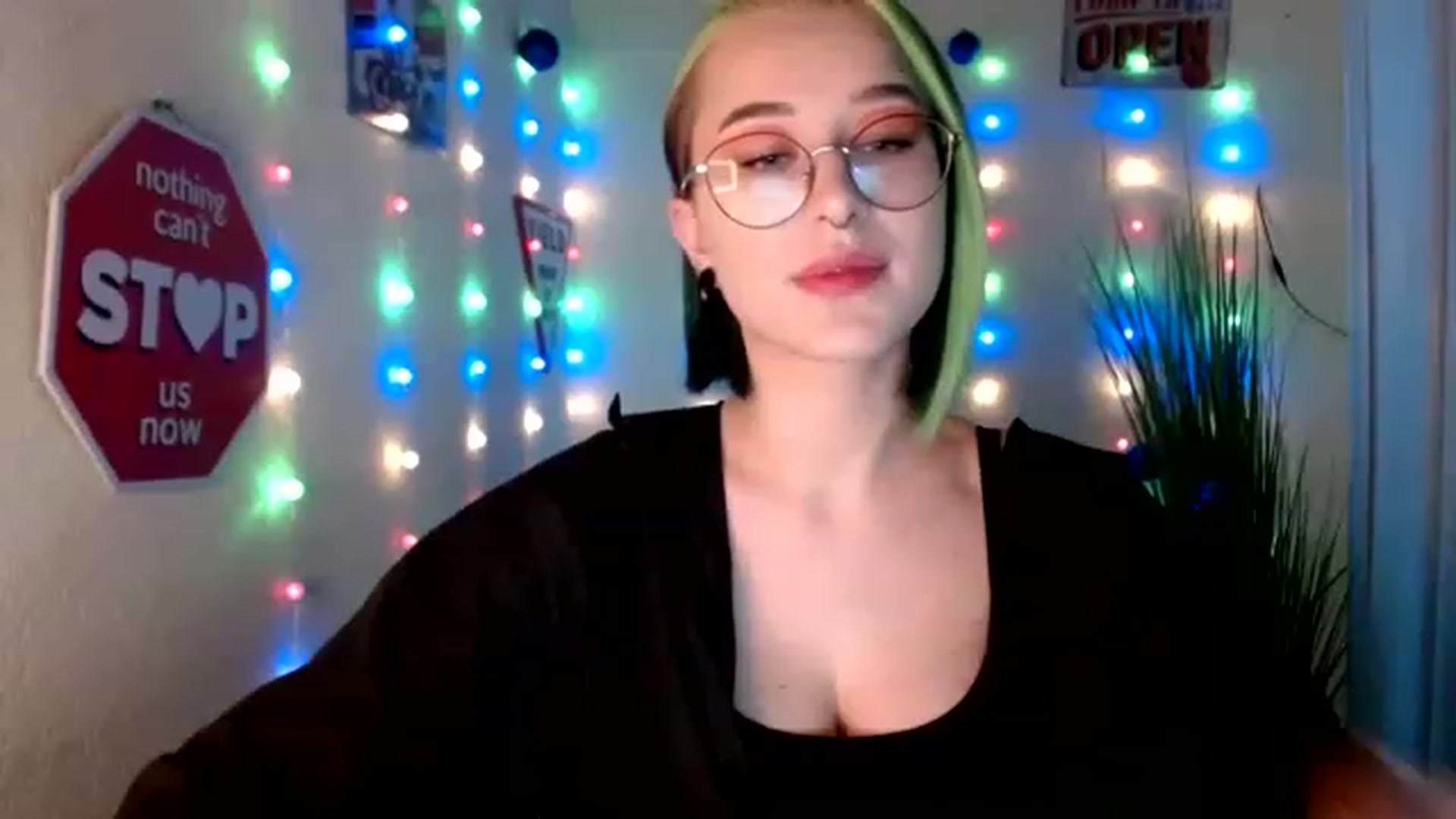 Gallery image thumbnail from Unholy_X's myfreecams stream on, 01/13/2023, 18:12 image 9 of 20