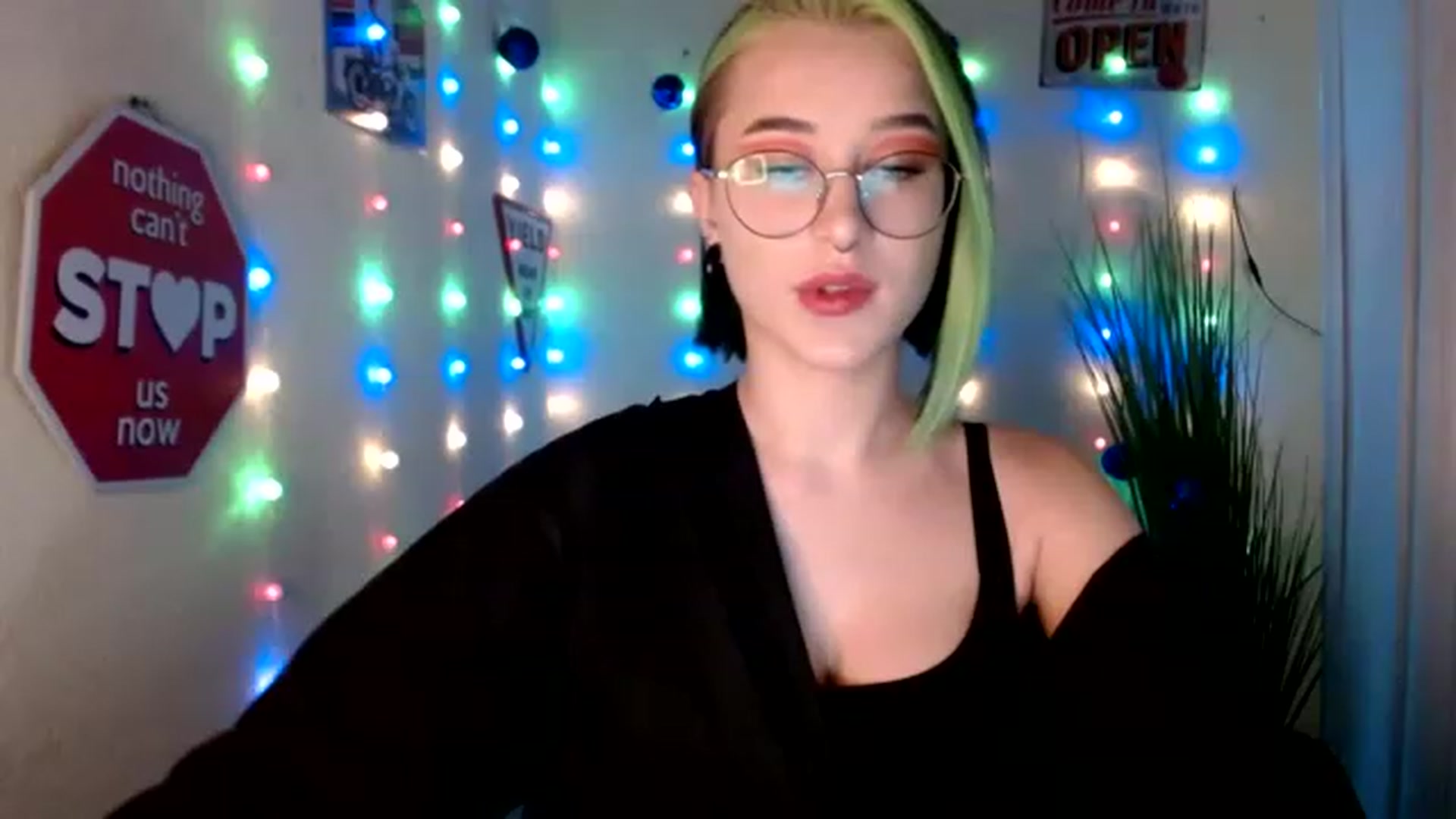 Gallery image thumbnail from Unholy_X's myfreecams stream on, 01/13/2023, 18:12 image 4 of 20