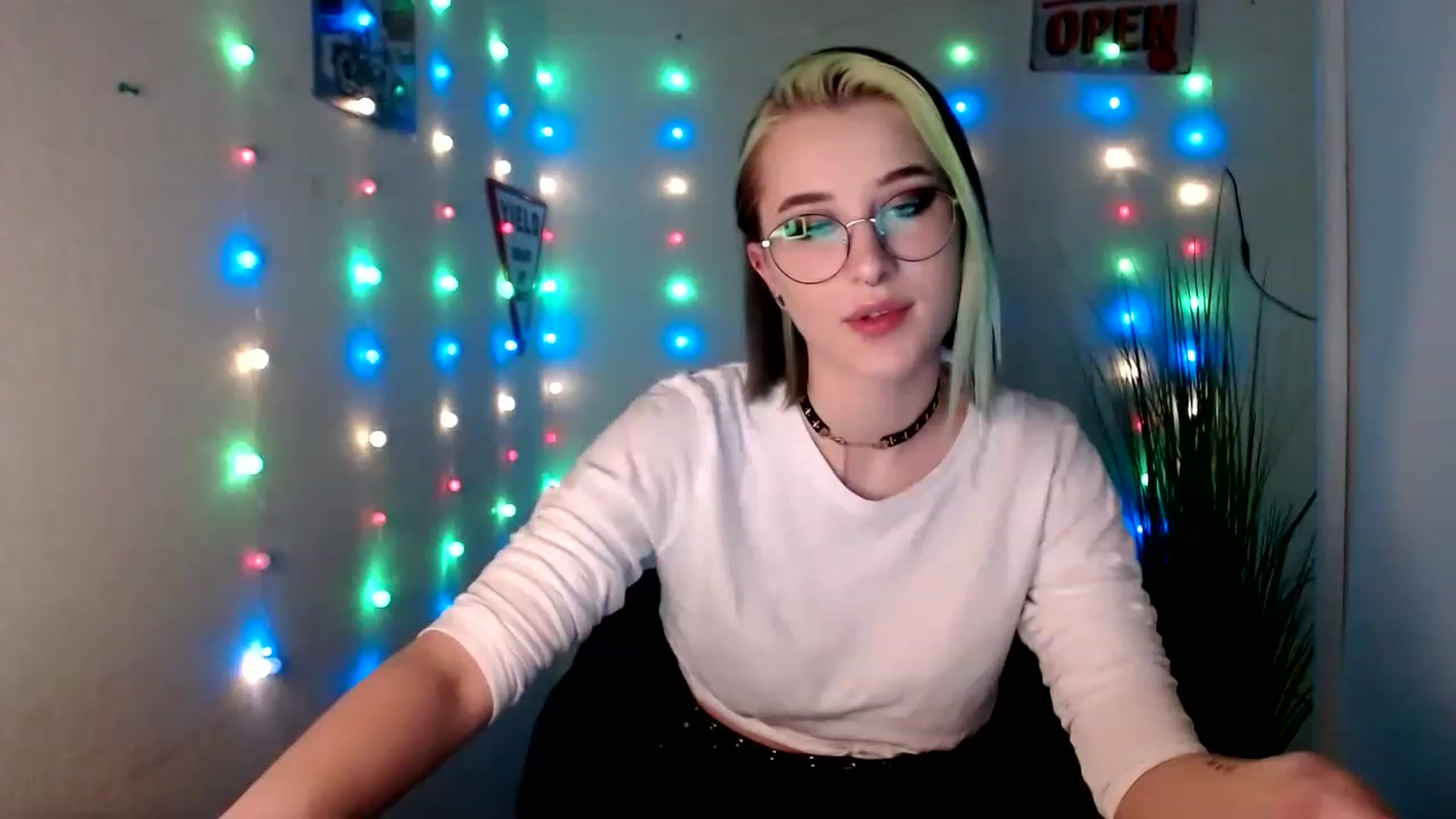 Gallery image thumbnail from Unholy_X's myfreecams stream on, 01/25/2023, 17:04 image 14 of 20