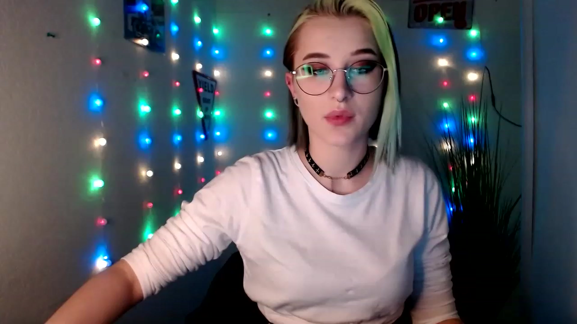Gallery image thumbnail from Unholy_X's myfreecams stream on, 01/25/2023, 17:04 image 5 of 20