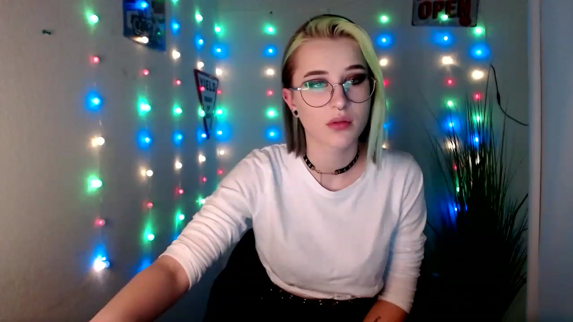 Gallery image thumbnail from Unholy_X's myfreecams stream on, 01/25/2023, 17:04 image 18 of 20