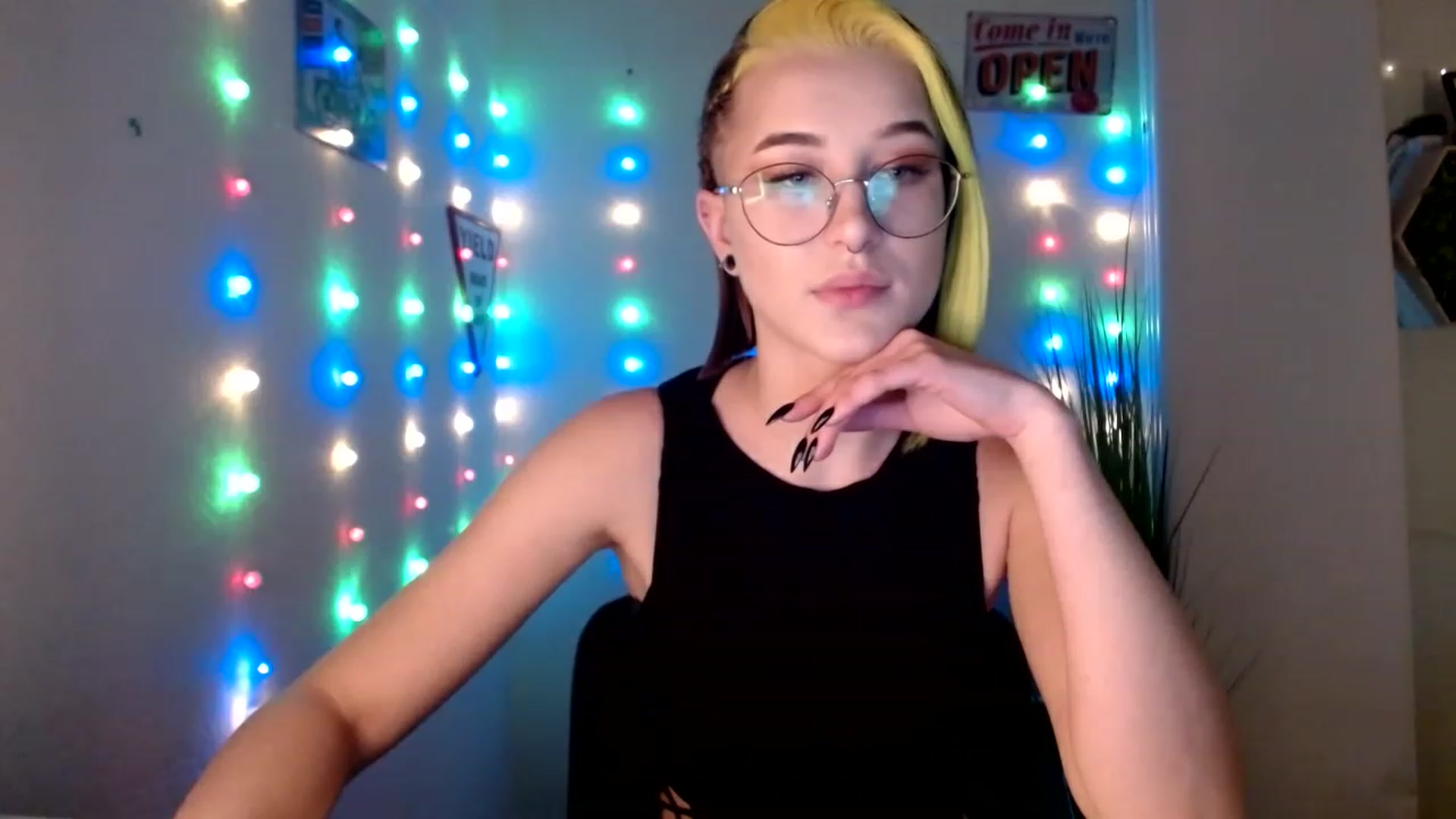 Gallery image thumbnail from Unholy_X's myfreecams stream on, 01/30/2023, 11:46 image 14 of 20