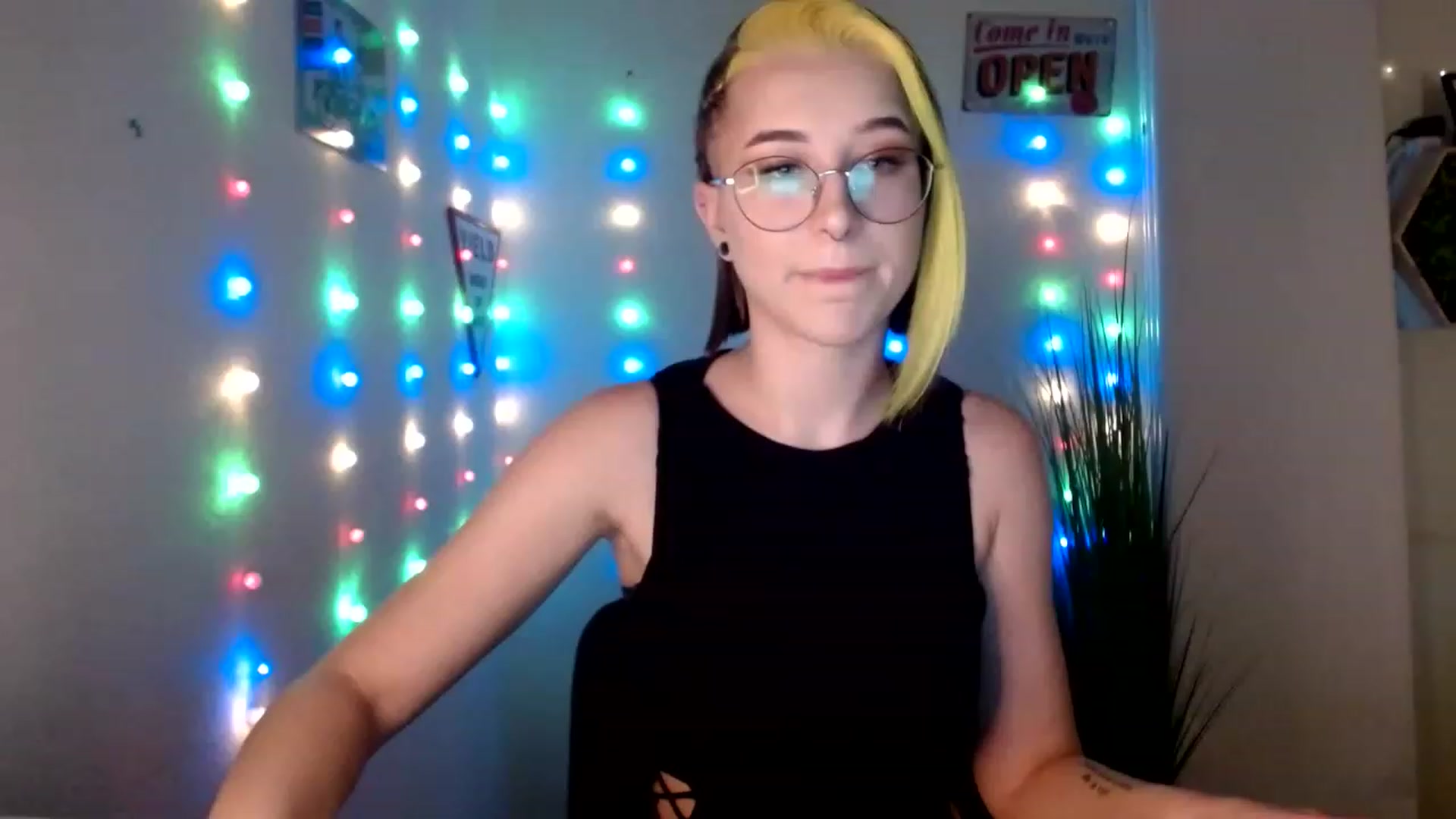 Gallery image thumbnail from Unholy_X's myfreecams stream on, 01/30/2023, 11:46 image 5 of 20