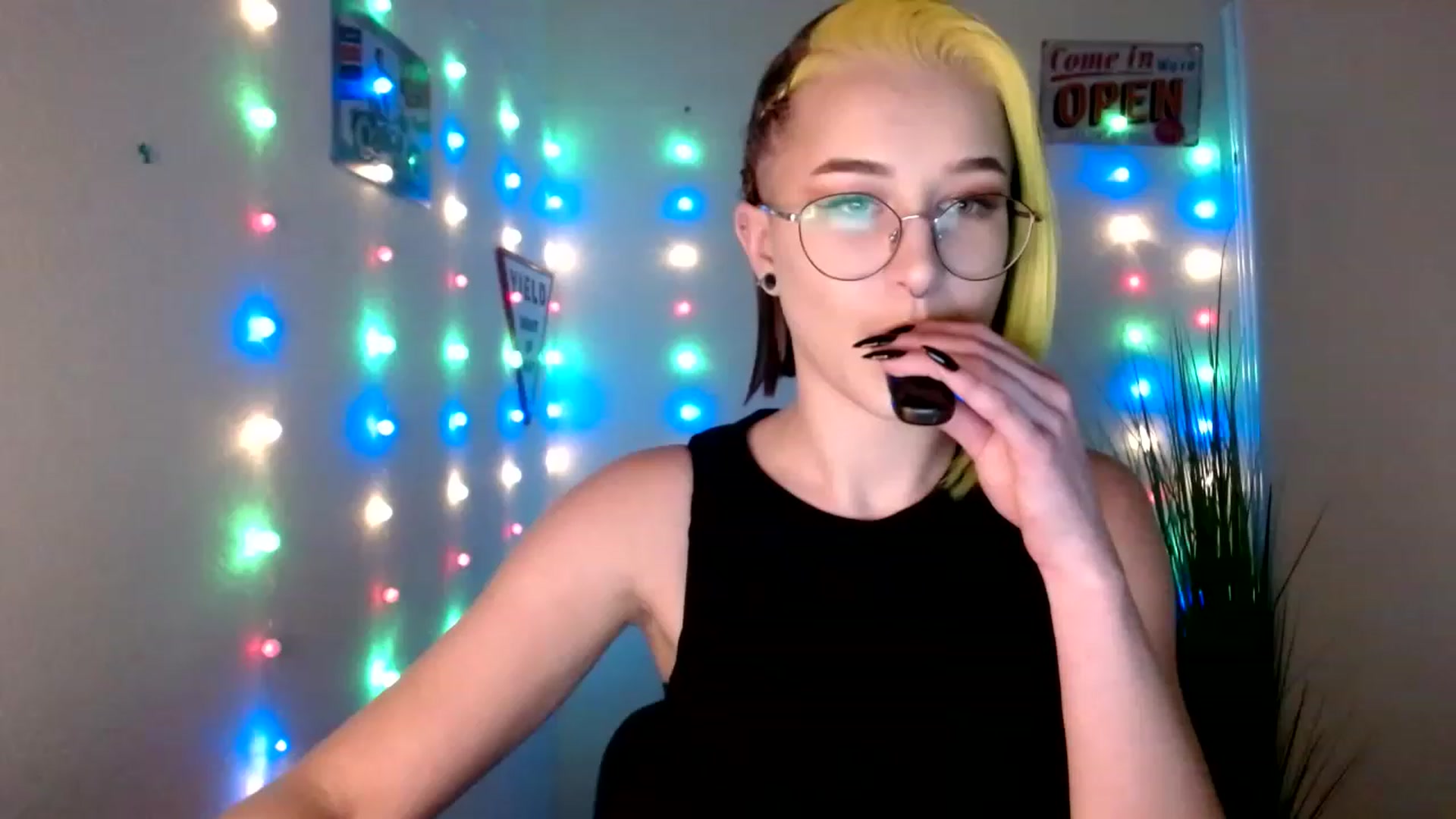 Gallery image thumbnail from Unholy_X's myfreecams stream on, 01/30/2023, 13:08 image 6 of 20