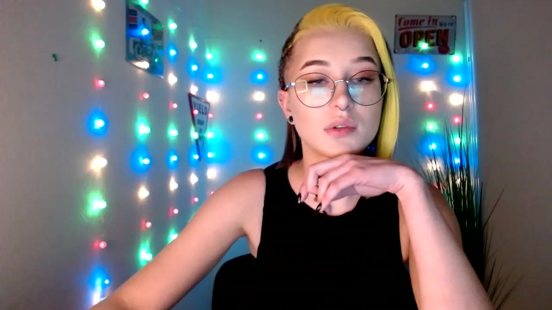 Gallery image thumbnail from Unholy_X's myfreecams stream on, 01/30/2023, 13:08 image 19 of 20