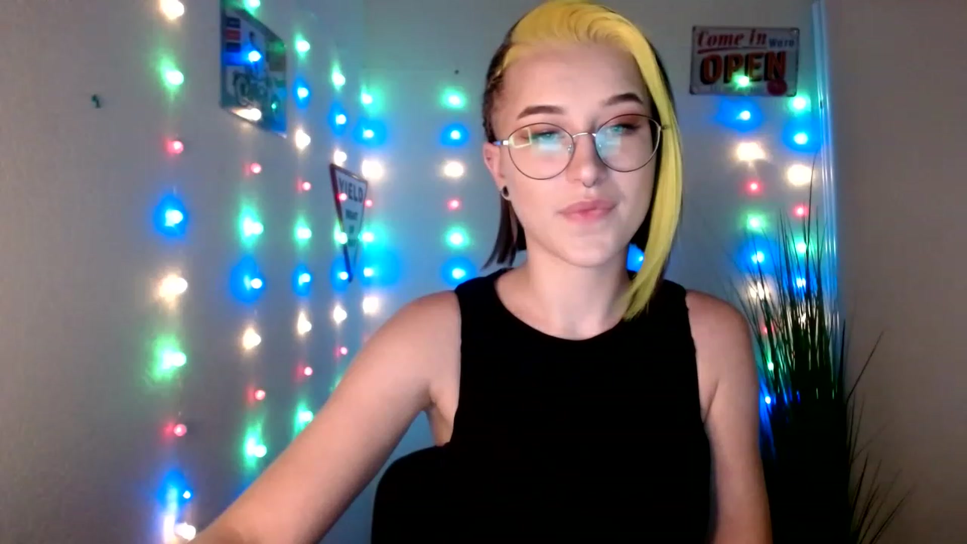Gallery image thumbnail from Unholy_X's myfreecams stream on, 01/30/2023, 13:08 image 10 of 20