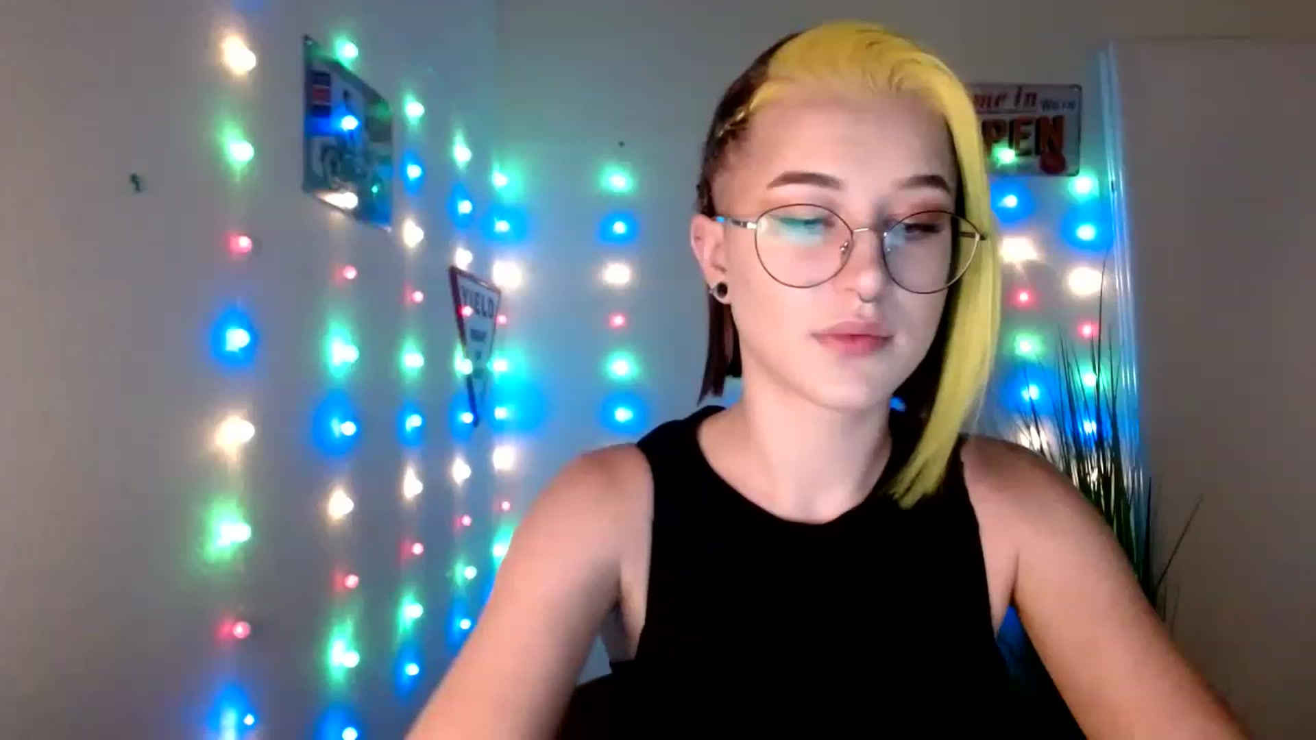 Gallery image thumbnail from Unholy_X's myfreecams stream on, 01/30/2023, 13:08 image 5 of 20