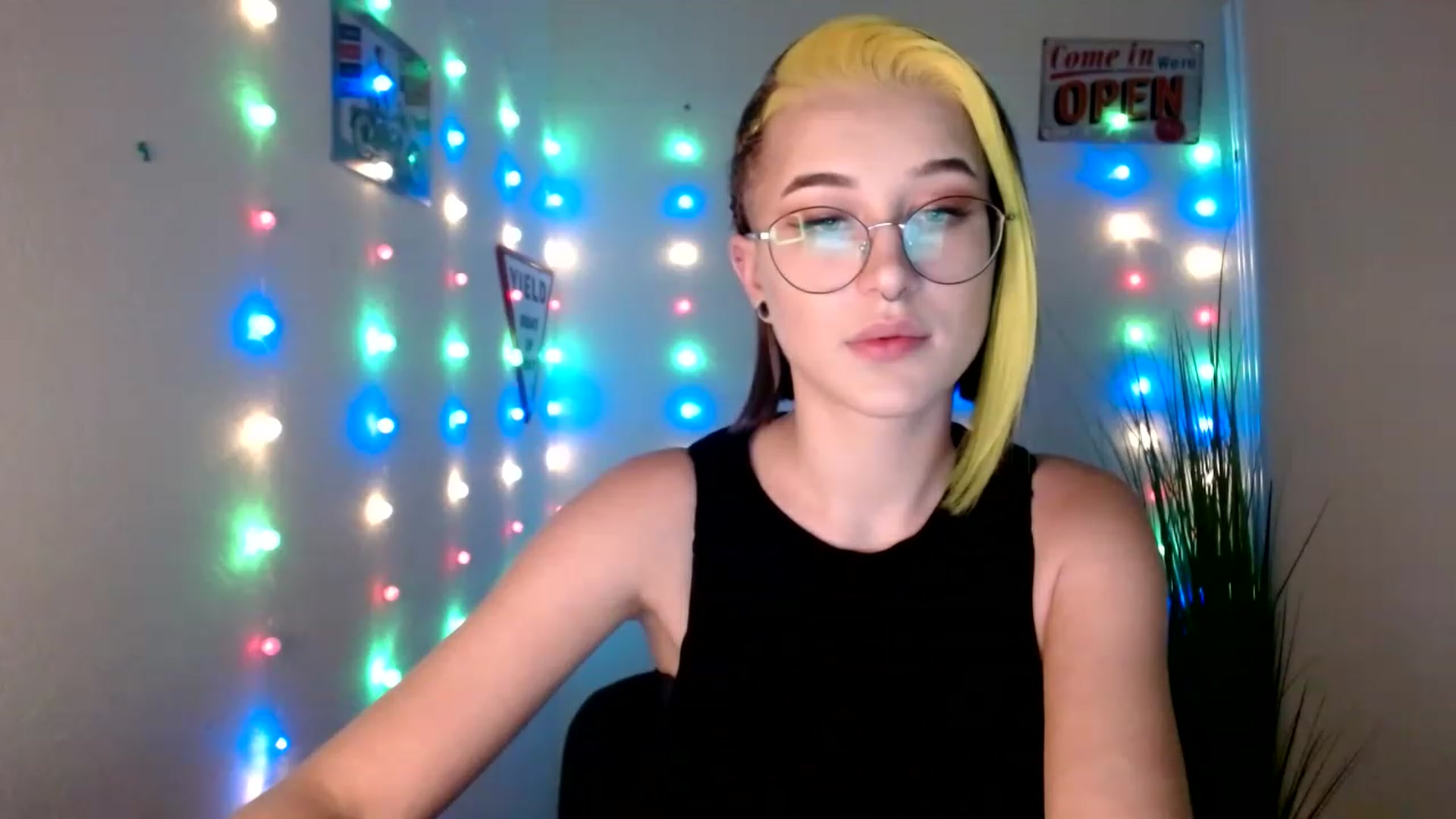 Gallery image thumbnail from Unholy_X's myfreecams stream on, 01/30/2023, 13:08 image 20 of 20