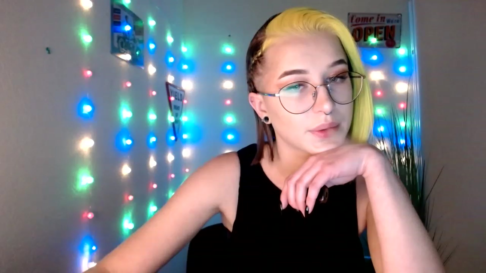 Gallery image thumbnail from Unholy_X's myfreecams stream on, 01/30/2023, 13:08 image 13 of 20