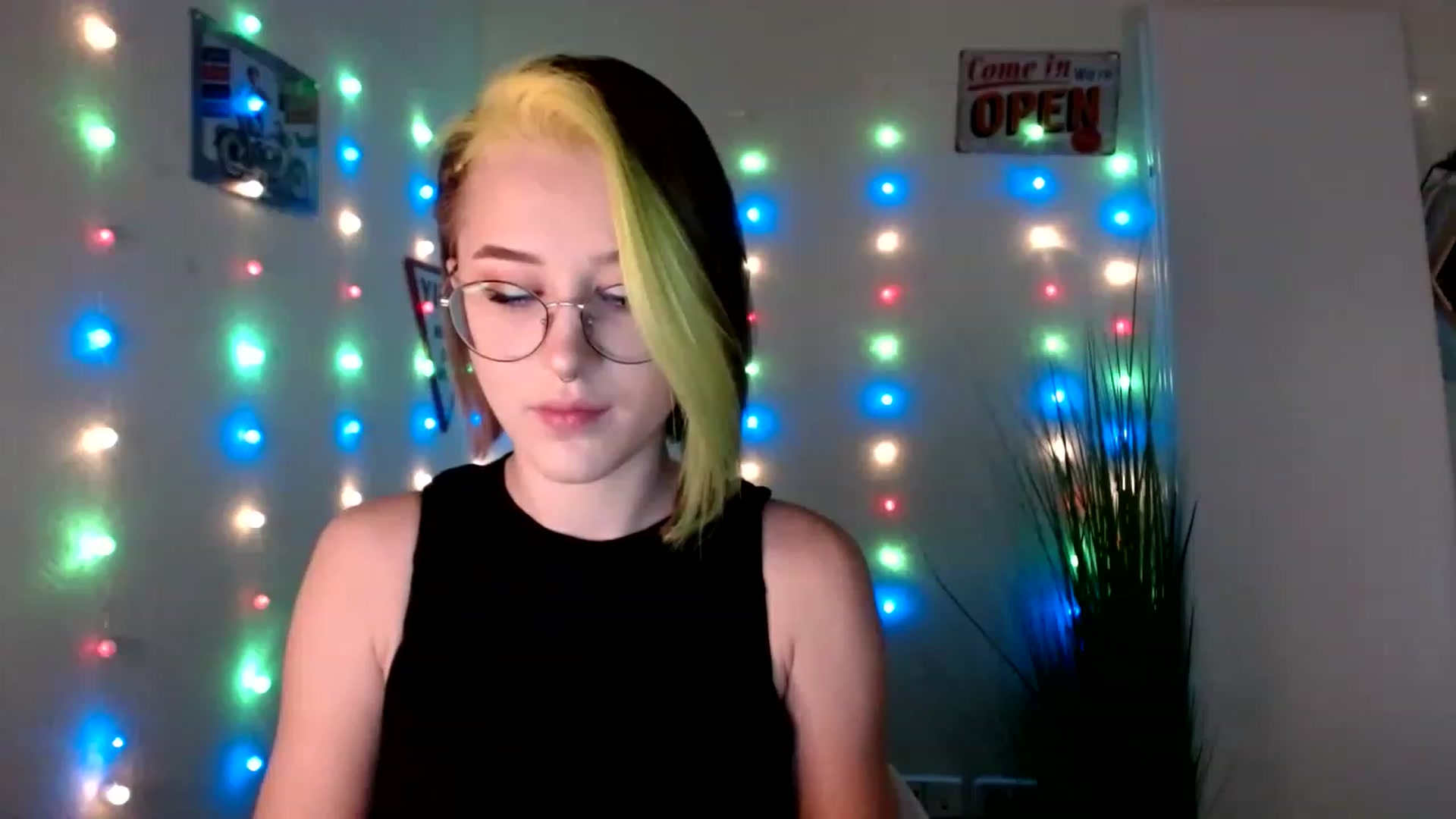 Gallery image thumbnail from Unholy_X's myfreecams stream on, 01/31/2023, 10:45 image 12 of 20