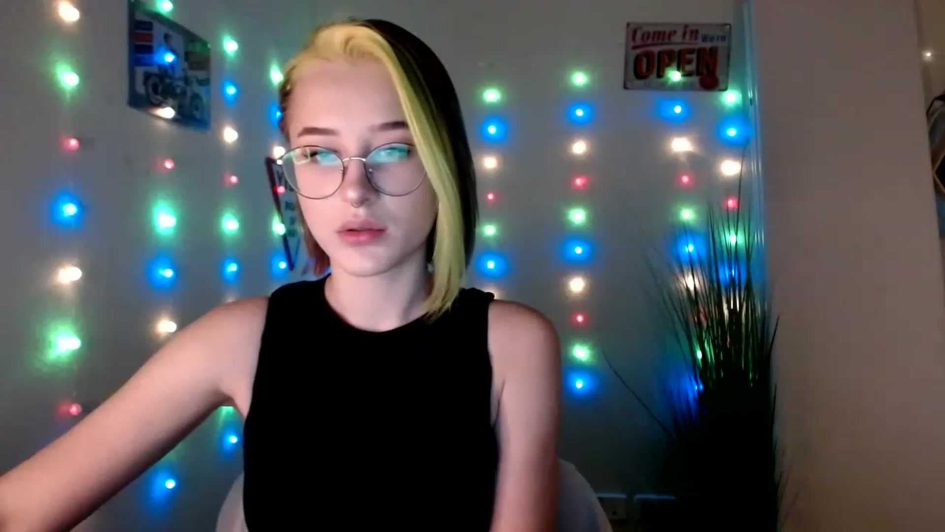 Gallery image thumbnail from Unholy_X's myfreecams stream on, 01/31/2023, 12:15 image 20 of 20