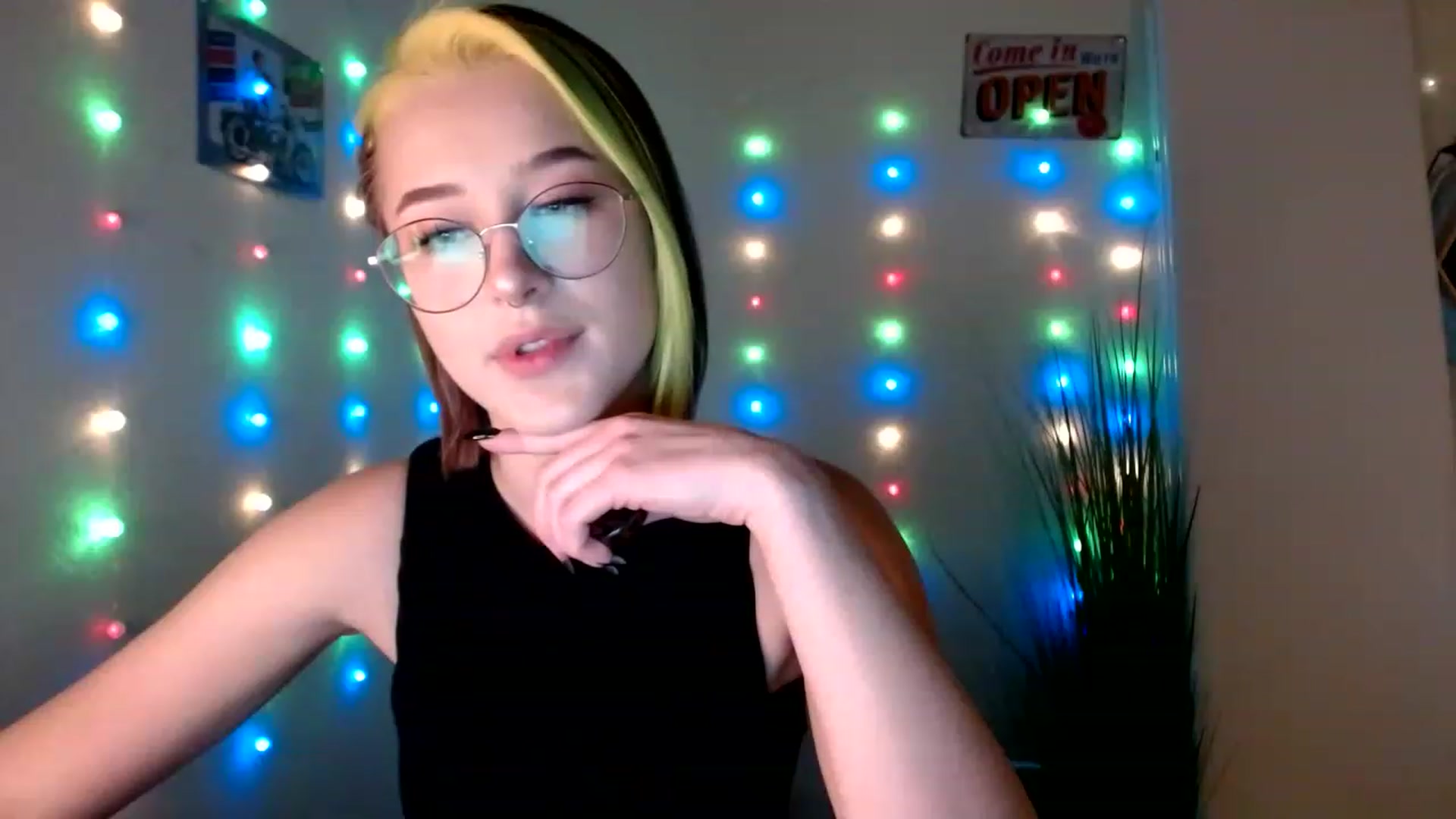 Gallery image thumbnail from Unholy_X's myfreecams stream on, 01/31/2023, 12:15 image 8 of 20
