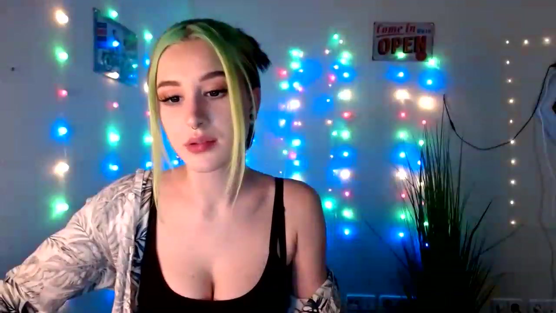Gallery image thumbnail from Unholy_X's myfreecams stream on, 02/17/2023, 16:41 image 5 of 20