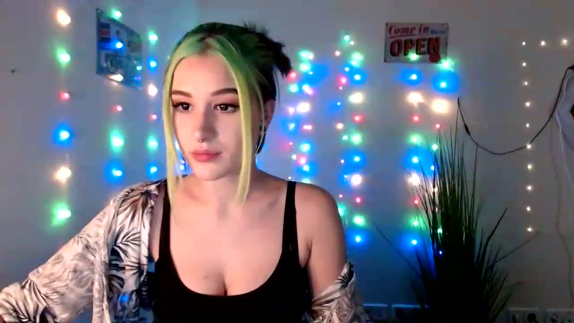 Gallery image thumbnail from Unholy_X's myfreecams stream on, 02/17/2023, 16:41 image 18 of 20