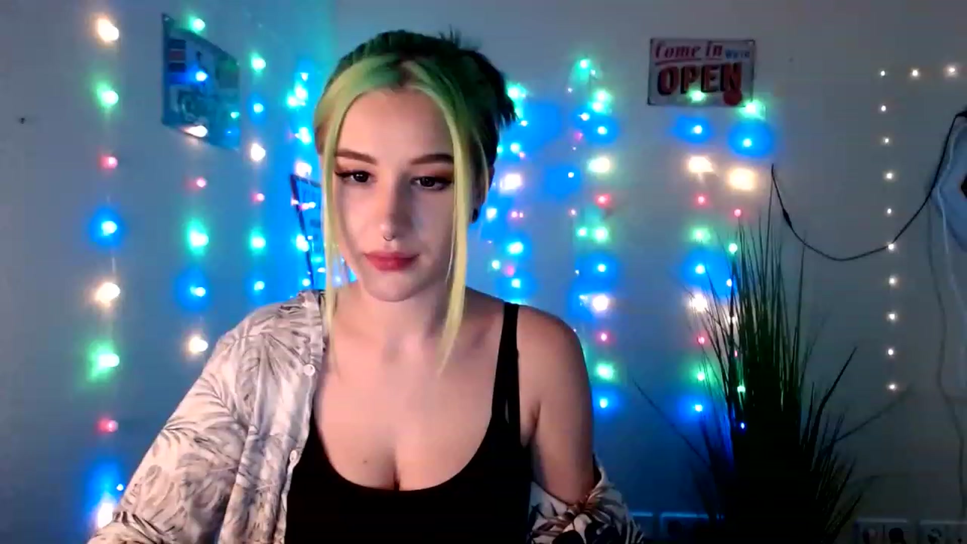 Gallery image thumbnail from Unholy_X's myfreecams stream on, 02/17/2023, 17:18 image 19 of 20
