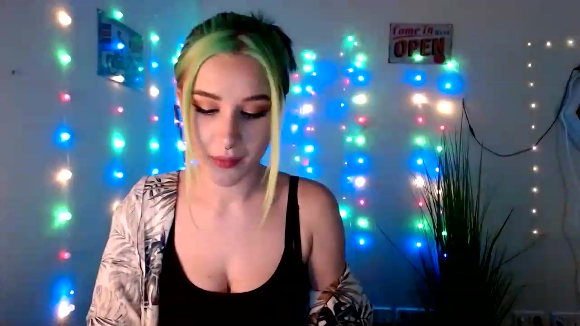 Gallery image thumbnail from Unholy_X's myfreecams stream on, 02/17/2023, 17:18 image 7 of 20