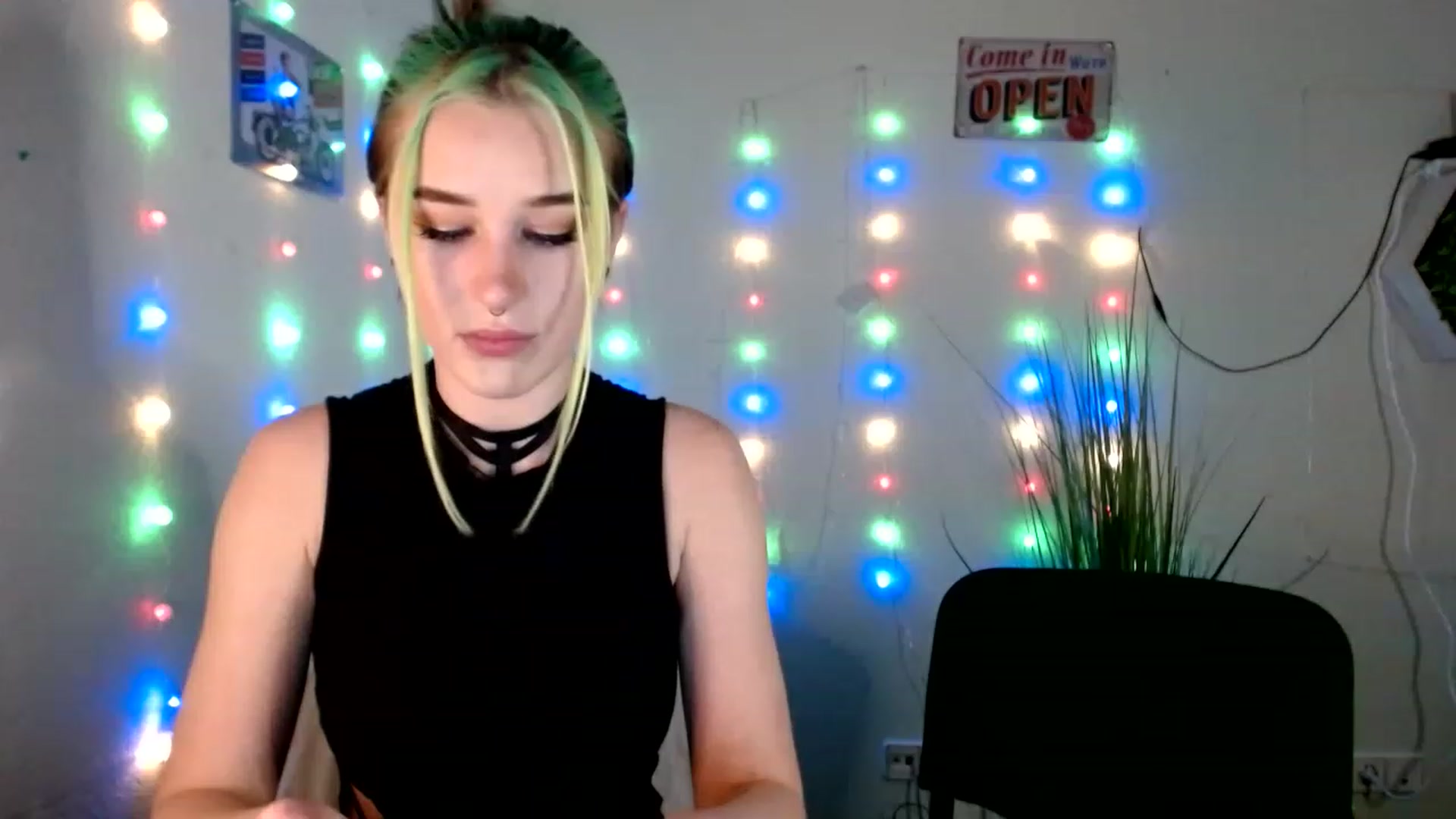 Gallery image thumbnail from Unholy_X's myfreecams stream on, 02/23/2023, 16:48 image 6 of 20