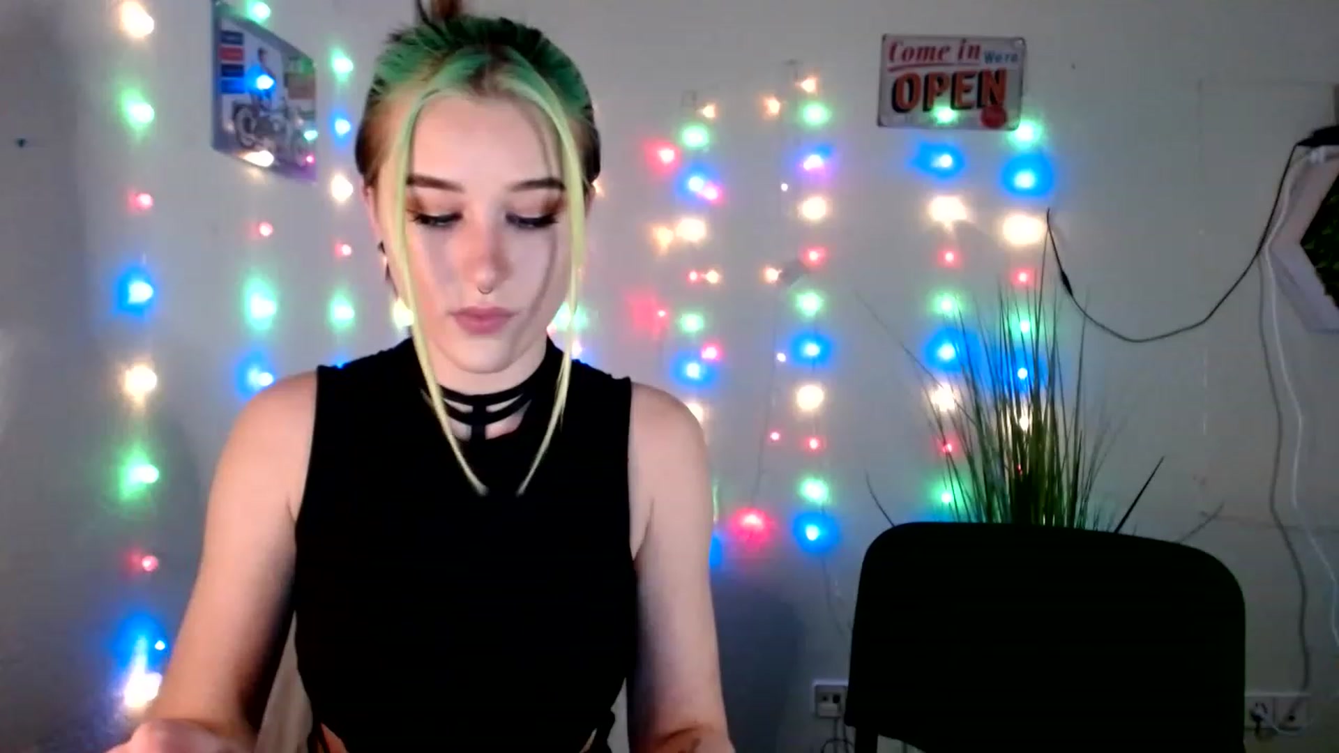 Gallery image thumbnail from Unholy_X's myfreecams stream on, 02/23/2023, 16:48 image 16 of 20