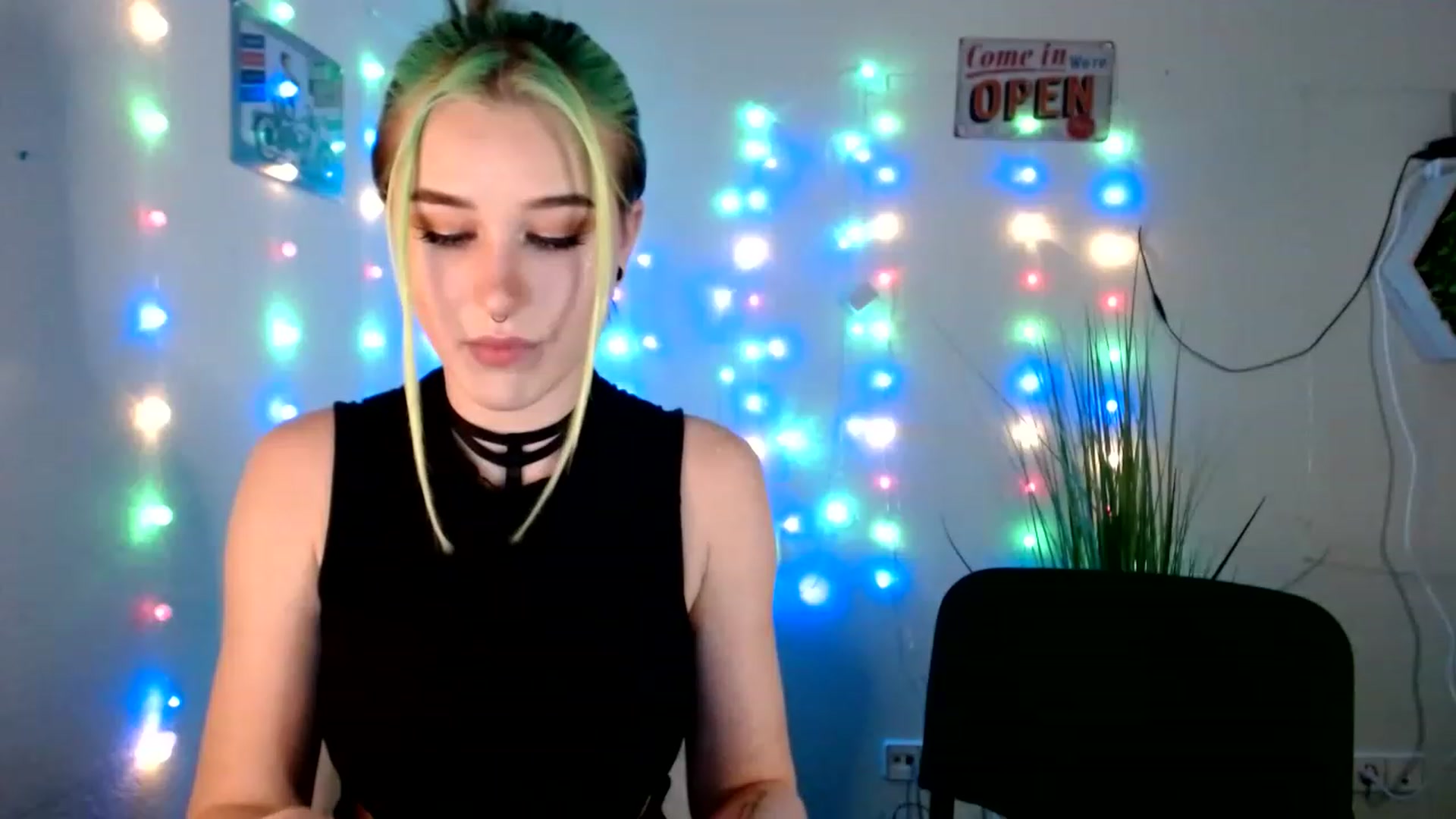 Gallery image thumbnail from Unholy_X's myfreecams stream on, 02/23/2023, 16:48 image 15 of 20